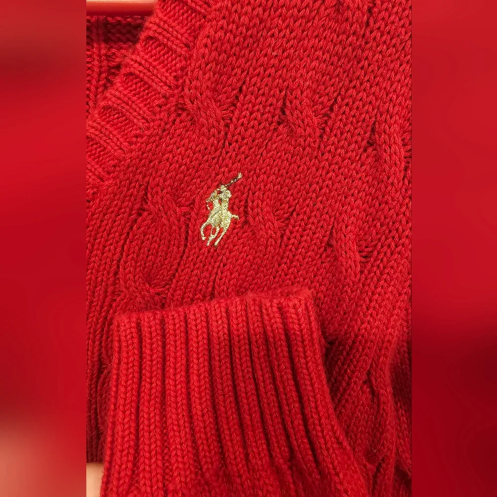 NWOT L-RL Women's V-Neck Cable Knit Red Sweater With Gold Logo Size-M - Picture 6 of 8